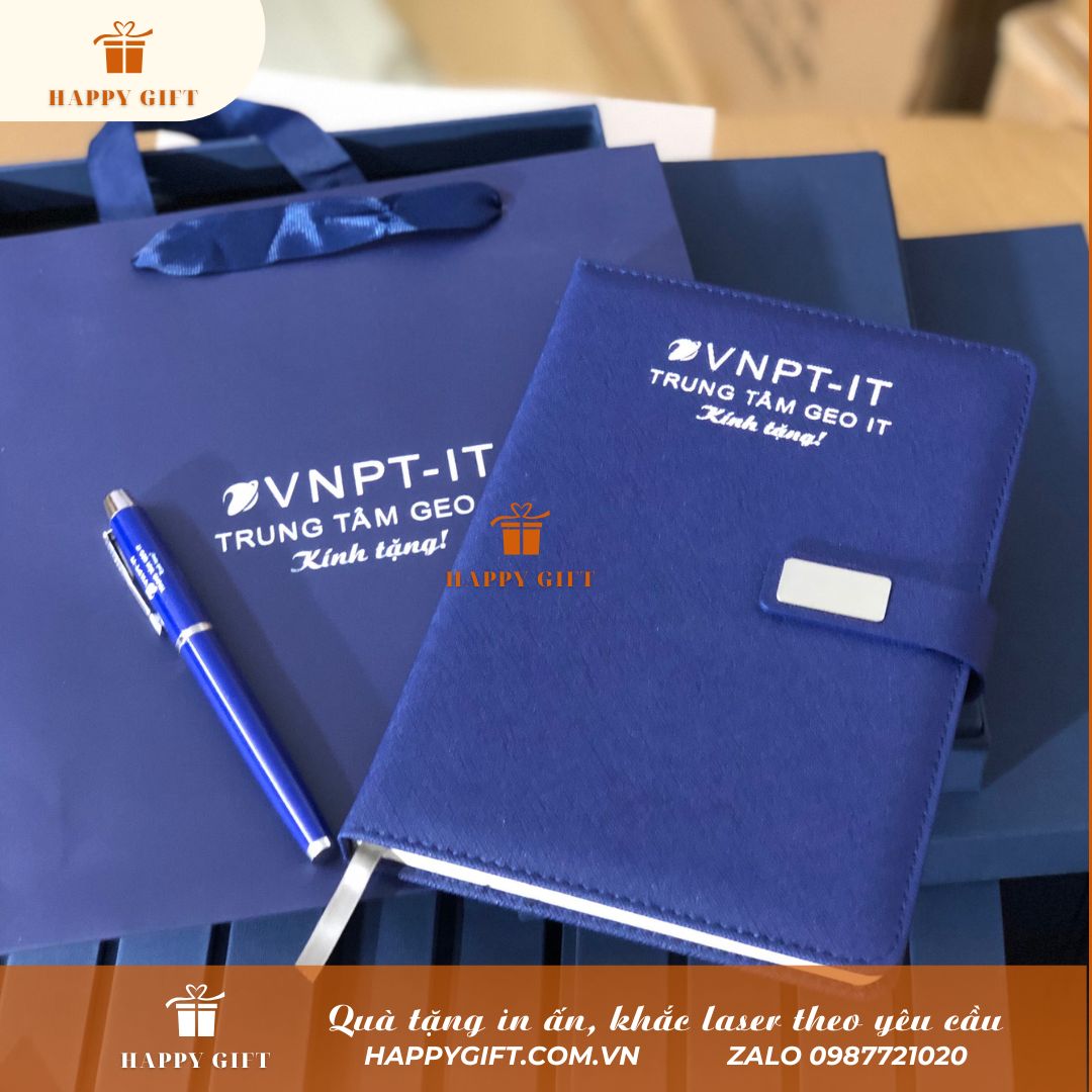 🎁 SET QUÀ SỔ + BÚT KÈM TÚI CÁC MÀU – NHẬN KHẮC TÊN/LOGO THEO YÊU CẦU