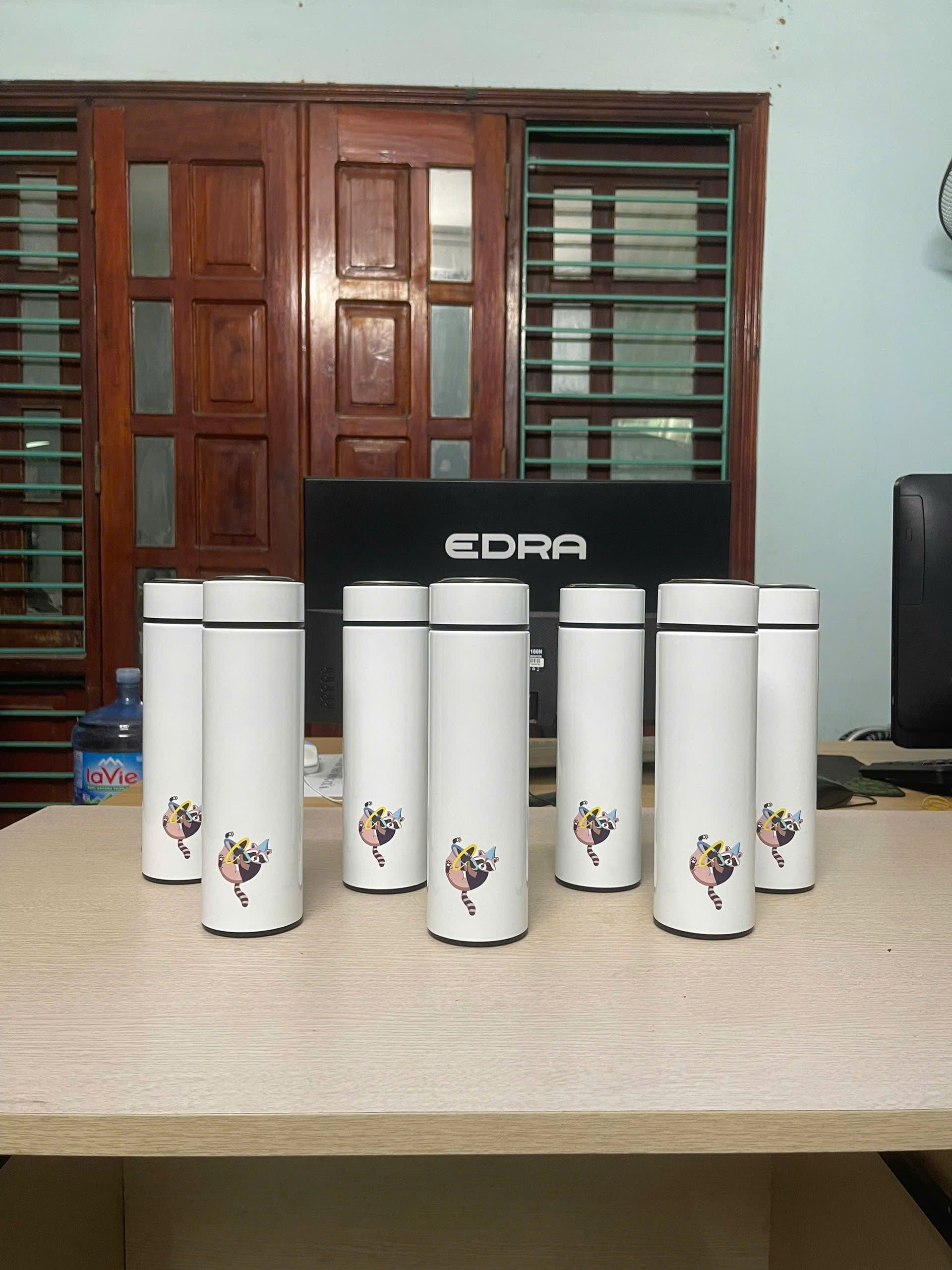 BÌNH GIỮ NHIỆT 500ML IN LOGO / HÌNH ẢNH THEO YÊU CẦU – MÓN QUÀ TẶNG DOANH NGHIỆP SANG TRỌNG & Ý NGHĨA