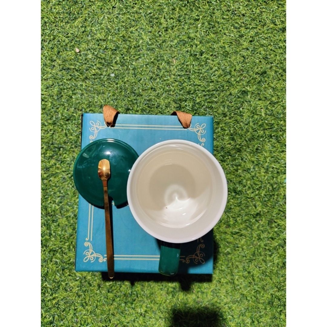 Cốc sứ xanh hiện đại có nắp thìa màu vàng dung tích 400ml họa tiết, ly sứ quà tặng ý nghĩa