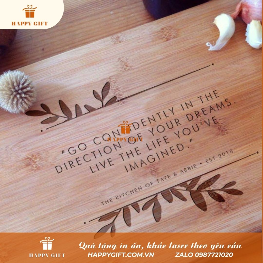 Khắc laser thớt gỗ, khay gỗ (tre) theo yêu cầu tại LASER HOÀNG MAI