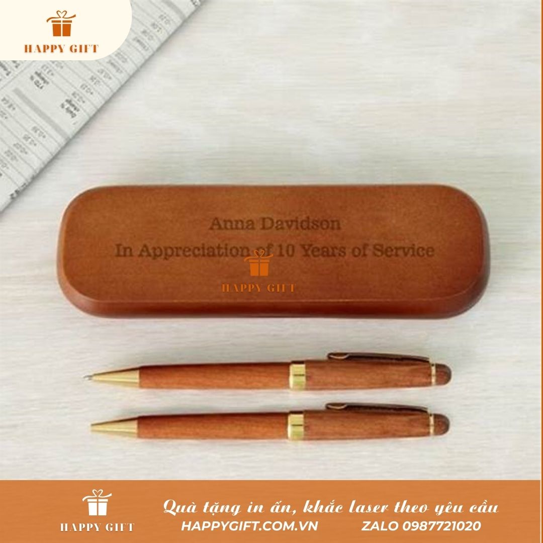 Khắc laser Bút gỗ theo yêu cầu, Khắc laser quà tặng doanh nghiệp, quà Tết, quà tặng sự kiện