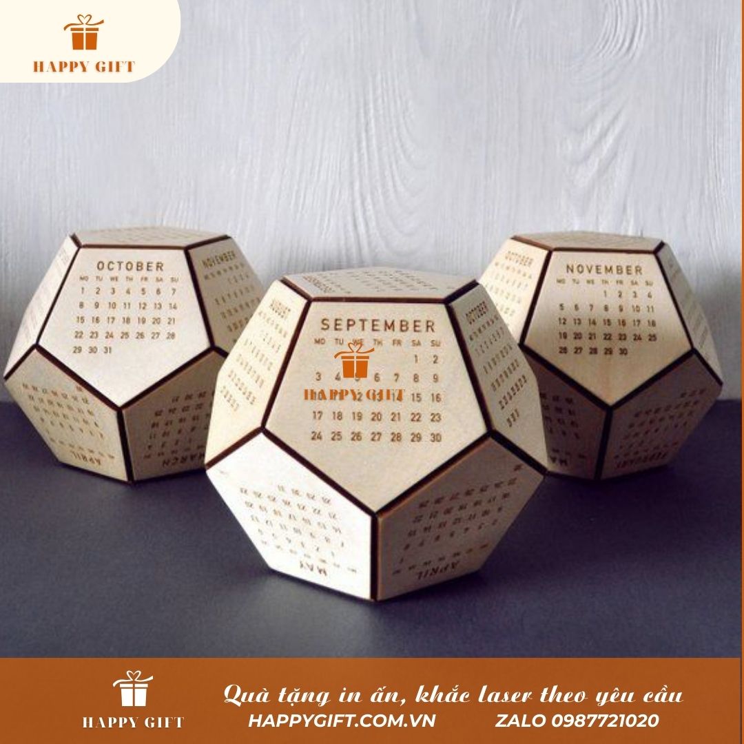 Lịch Gỗ Để Bàn 12 Mặt 2024 - Chất Gỗ MDF Cao Cấp Chống Nước Và Nấm Mốc, Khắc Logo Lời Chúc Theo Yêu Cầu