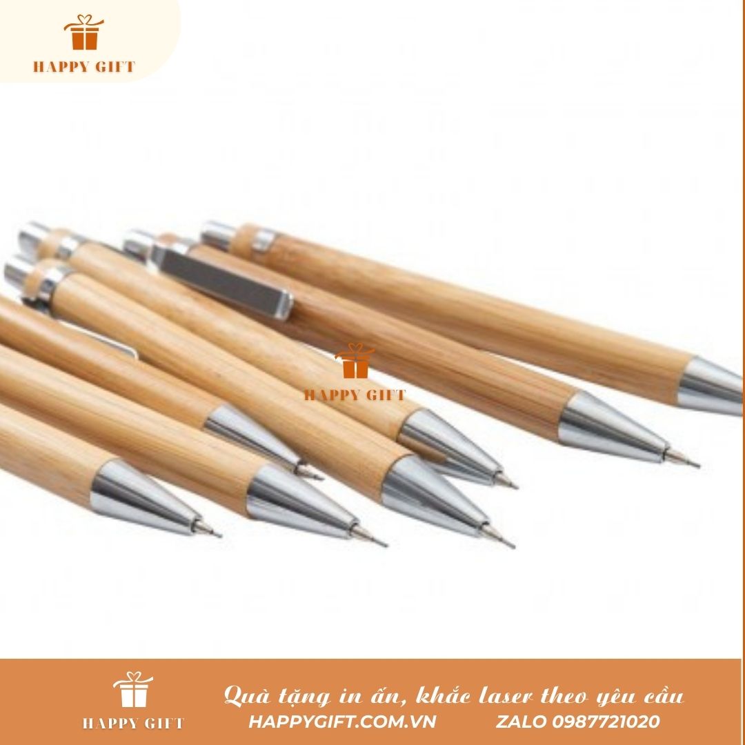 Khắc Laser Bút tre theo yêu cầu tại Laser Hoàng Mai, khắc laser bút quà tặng doanh nghiệp, quà tặng sự kiện