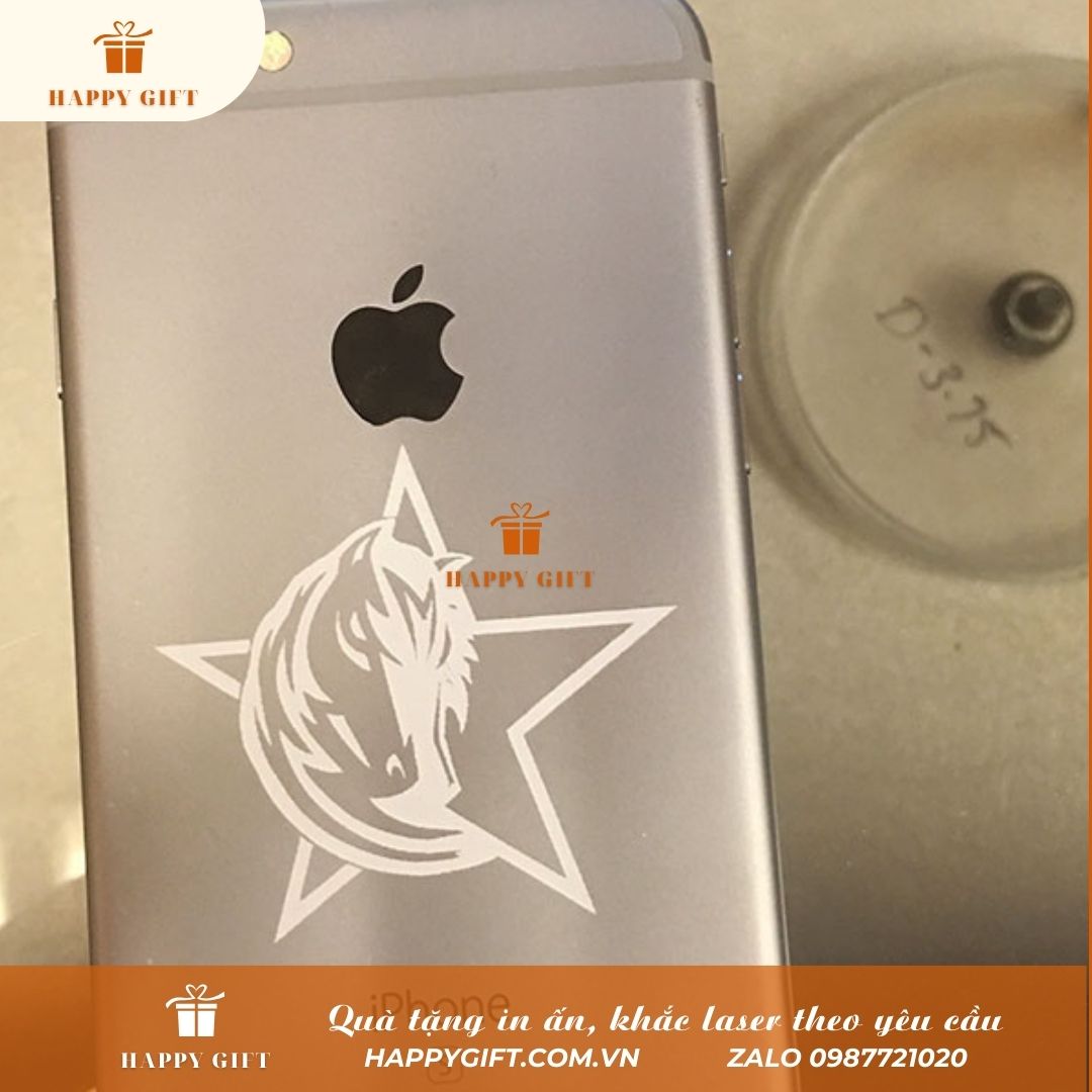 Khắc laser lưng điện thoại, iPad, laptop, Khắc laser chất lượng giá rẻ theo yêu cầu