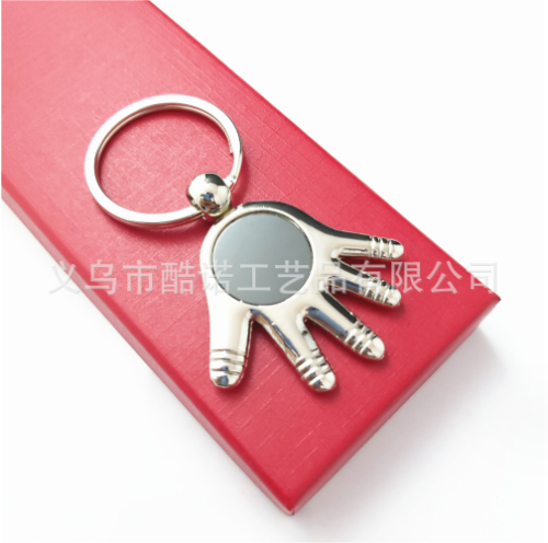 Quà tặng móc khóa khắc tên, móc khóa kim loại hình hoạt hình MK113 khắc tên, quà tặng doanh nghiệp