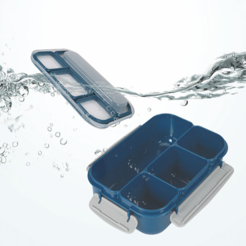 Hộp cơm trẻ em nhựa  4 ngăn kèm nĩa hình động vật