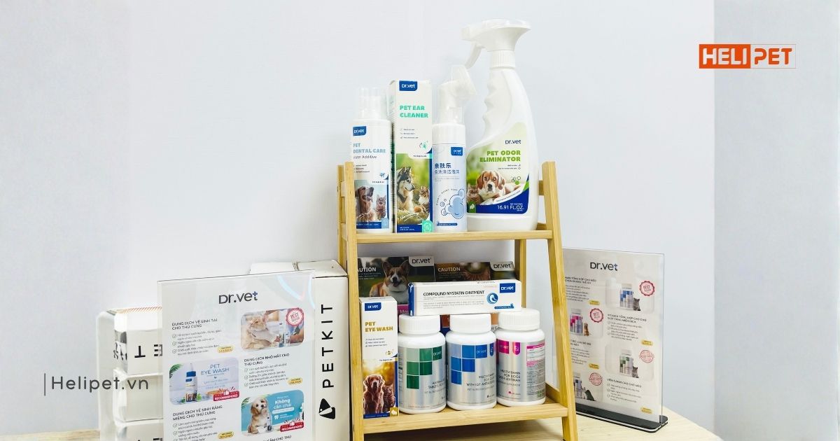 Góc trưng bày sản phẩm Dr.VET - chăm sóc sức khỏe chó mèo