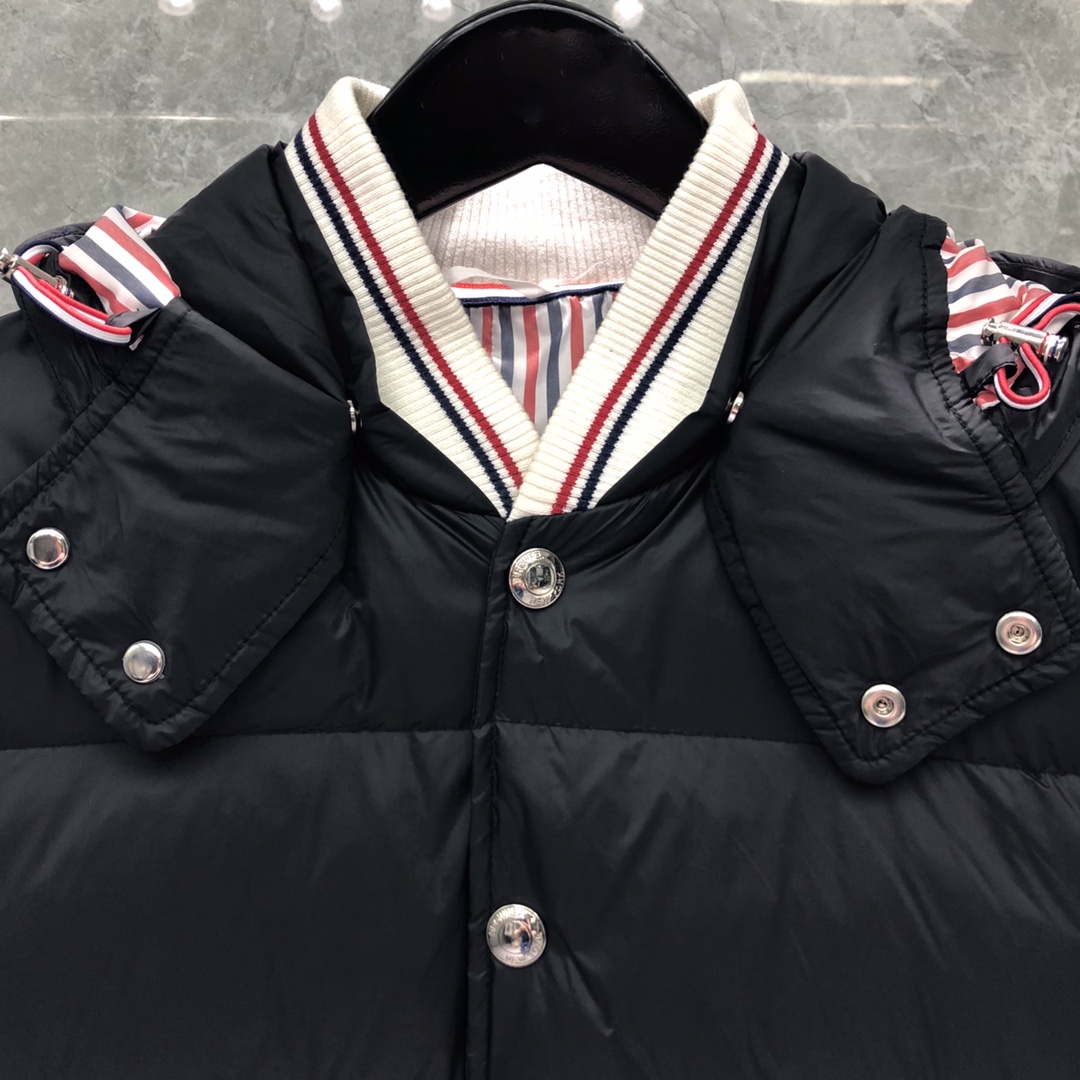 Thom Browne Men's Blue 4-bar Downfilled Snap Front Bomber Jacket