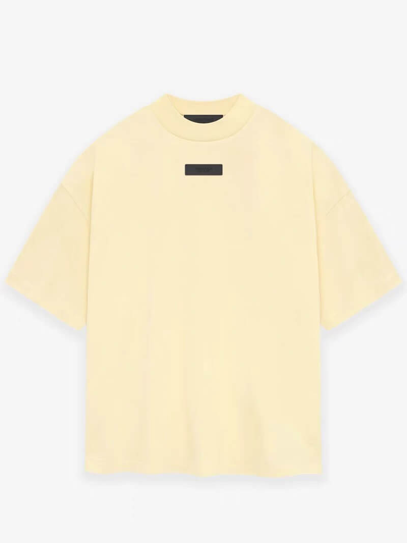 ESSENTIALS T-SHIRTS