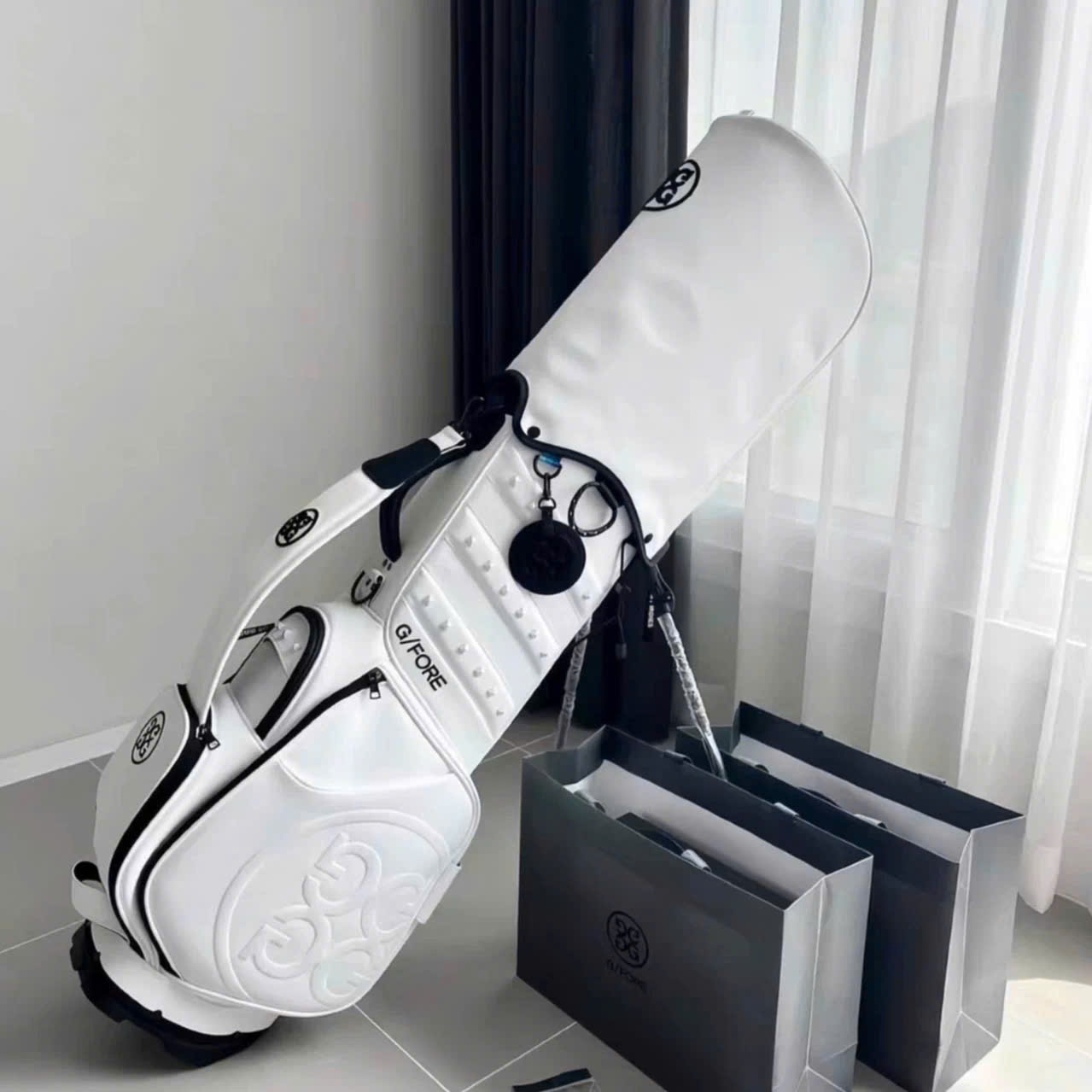 G/FORE GOLF BAG