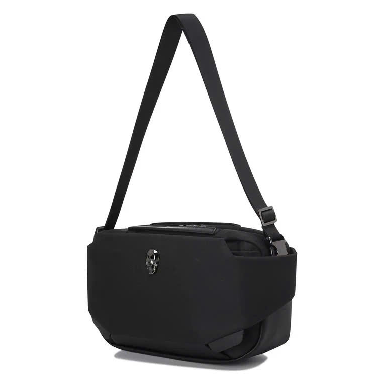 AMAZINGCRE COOl LINE SLING POUCH
