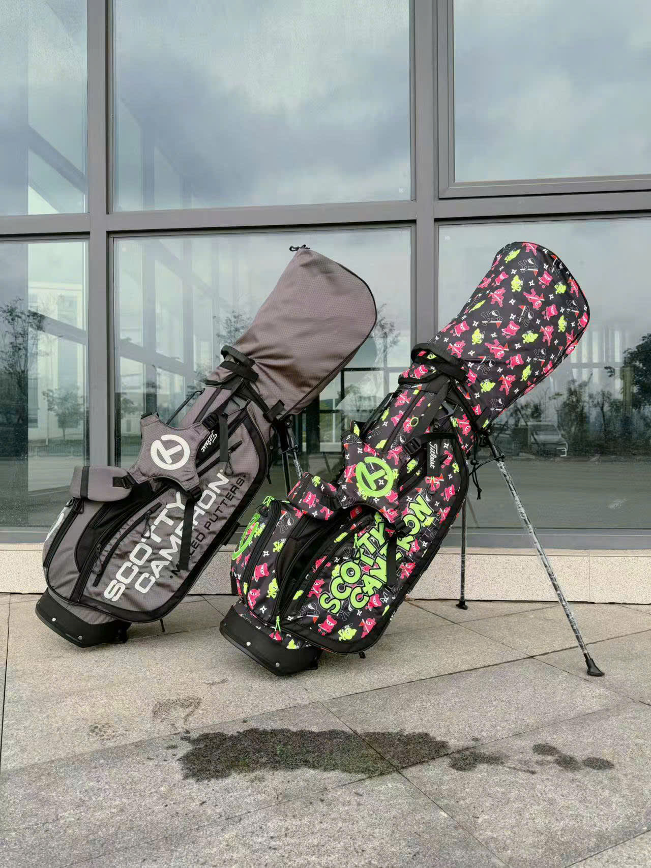 SCOTTY CAMERON GOLF BAG