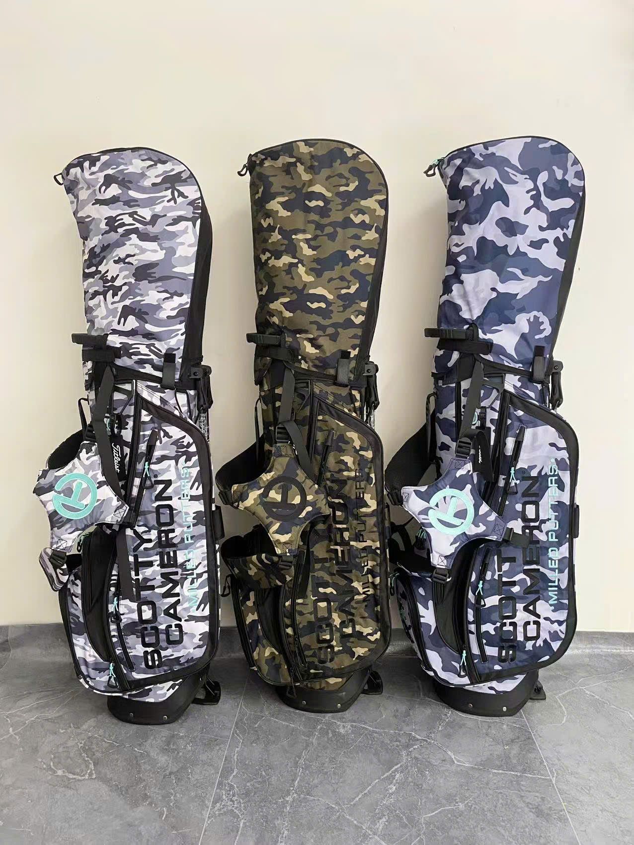 SCOTTY CAMERON GOLF BAG