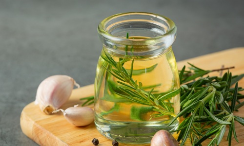 7 tinh dầu giúp giảm đau đầu