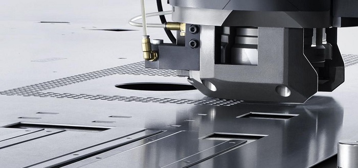 Tìm hiểu máy đột dập CNC là gì? và quy trình vận hành máy đột dập CNC