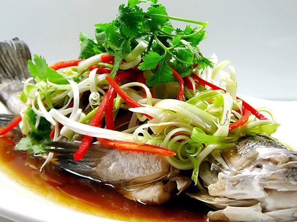 Cá mú hấp xì dầu
