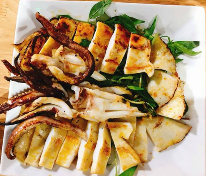 Mực một nắng chiên