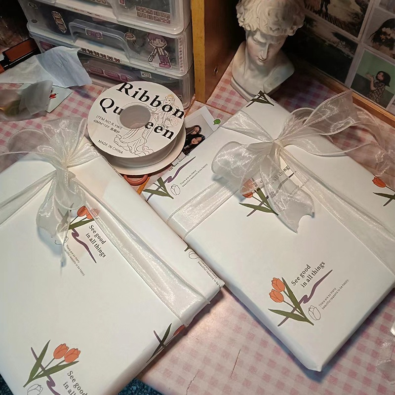 Xấp 10 tờ giấy gói hoa, giấy gói quà hình hoa tulip, giấy dày cứng