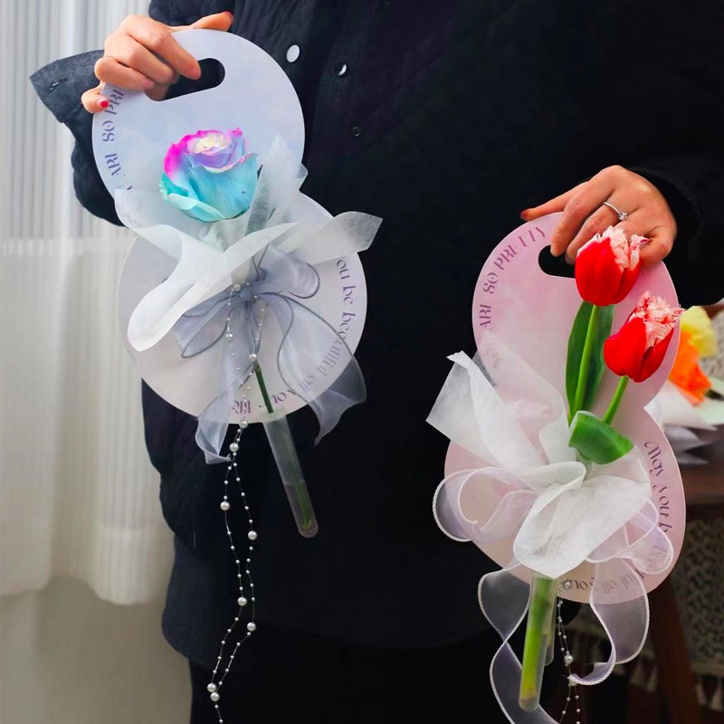 Set 3 cái thiệp giấy cài cành hoa có quai cầm mới lạ