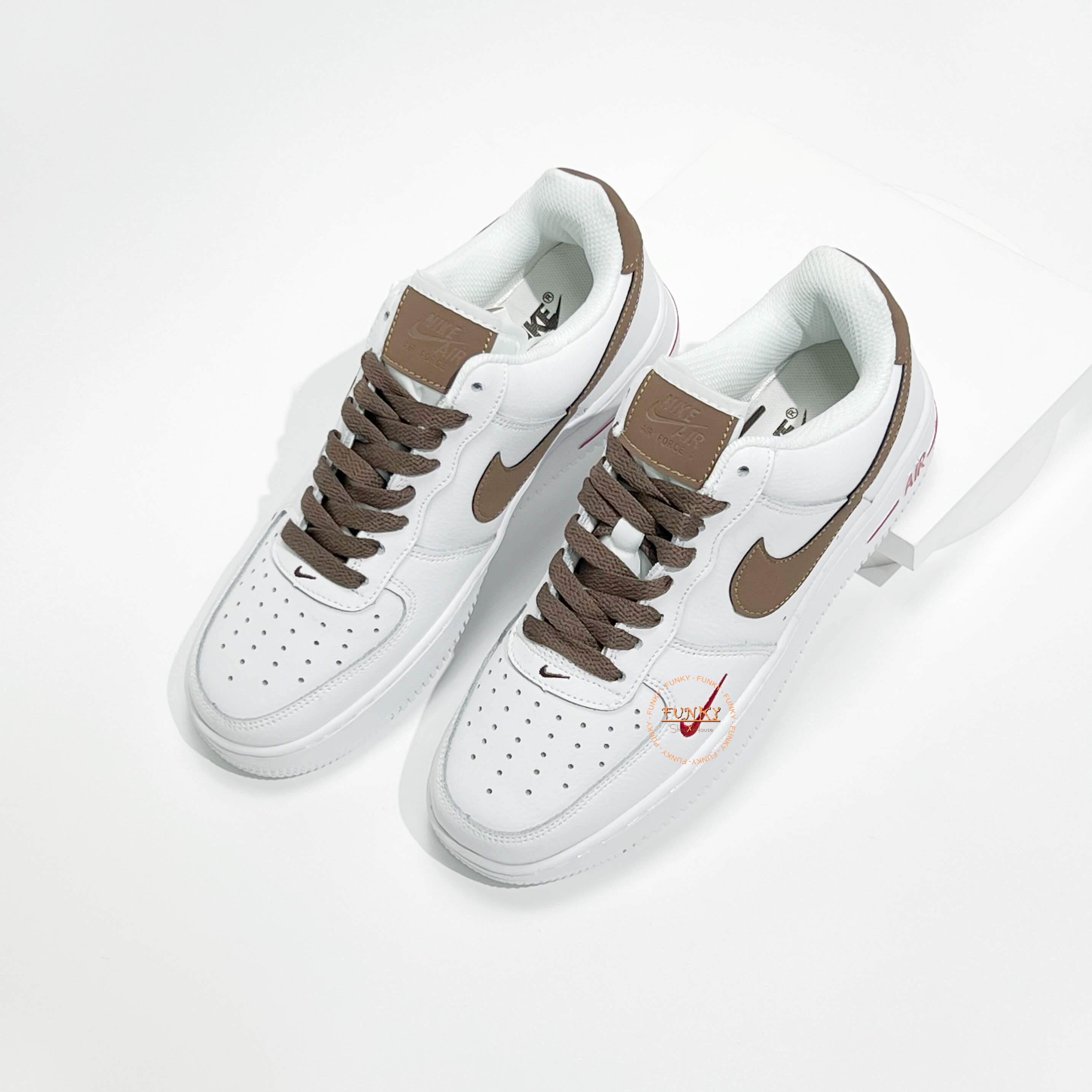 Giày Air Force 1 Trắng Móc Nâu