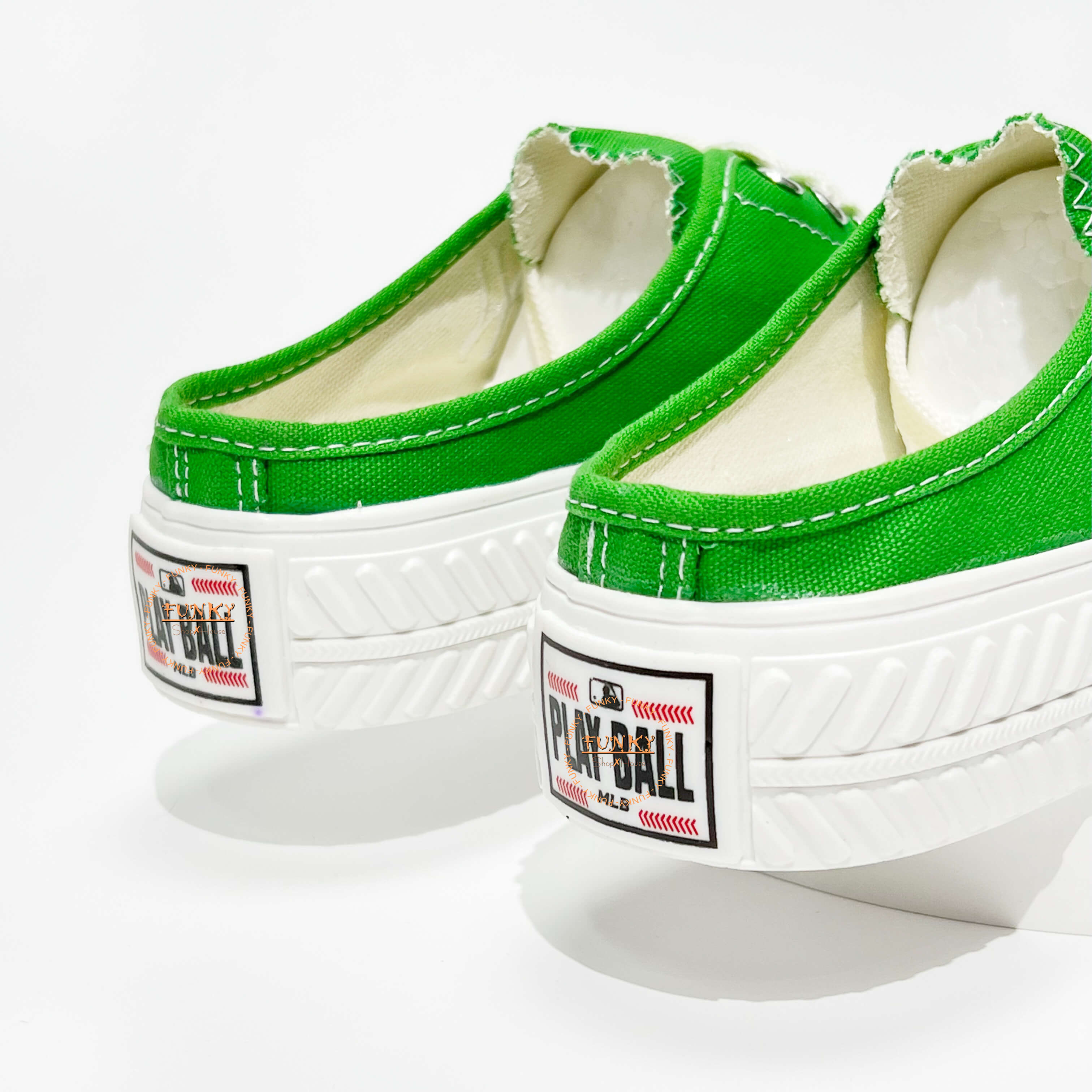 Sục M L B Mule