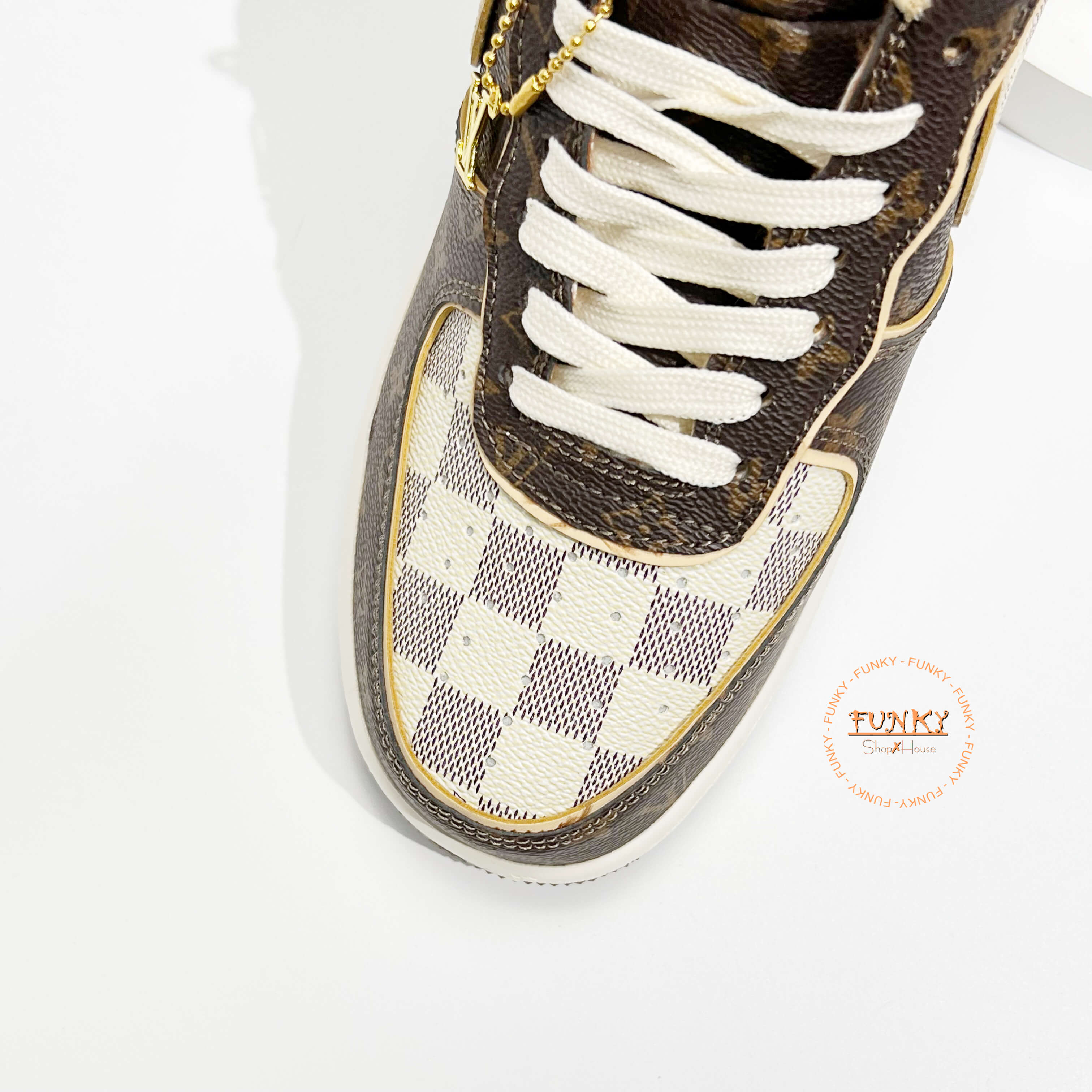 Giày L V x N ike Air Force 1 phối Monogram Nâu