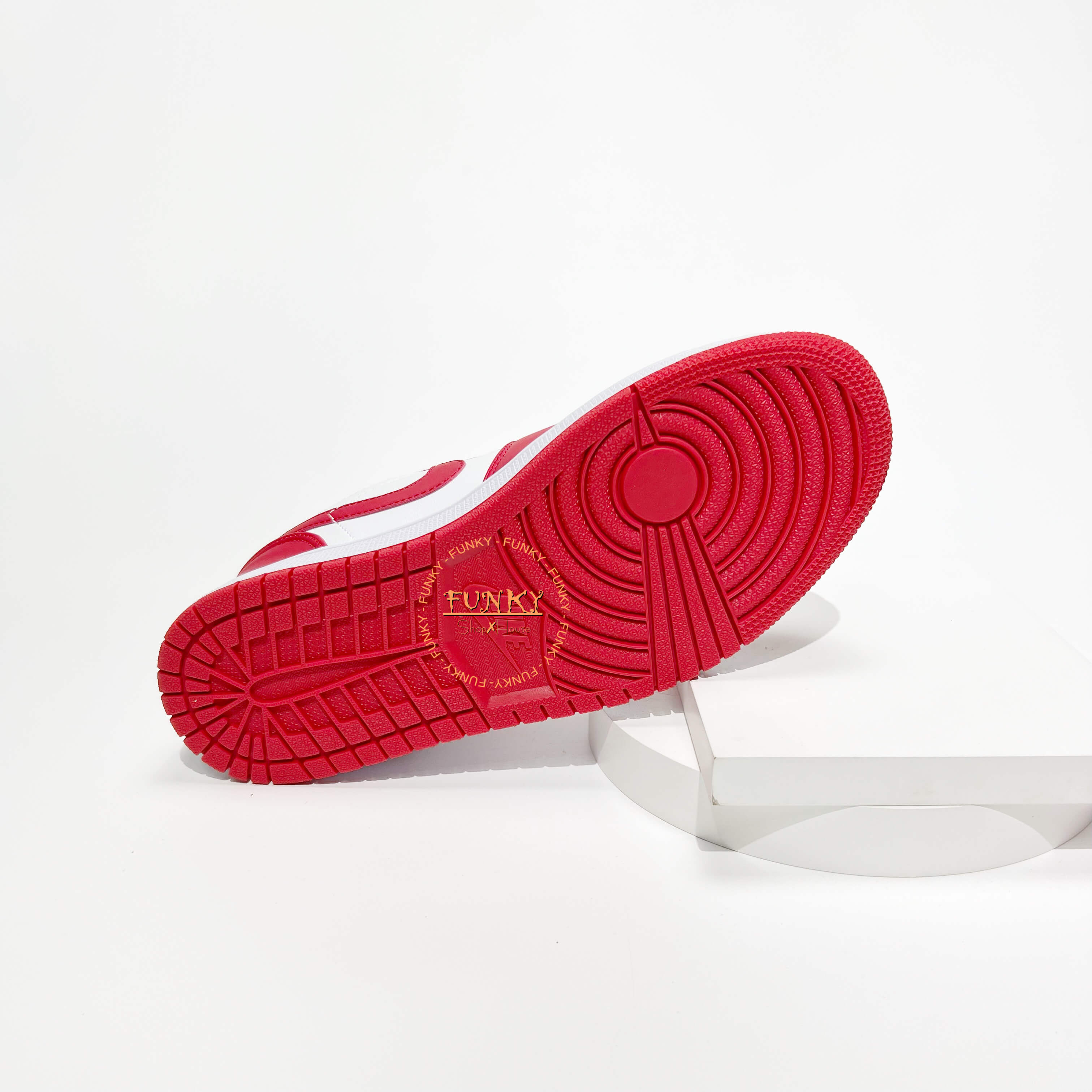 Giày J ordan 1 Cổ Thấp gymred