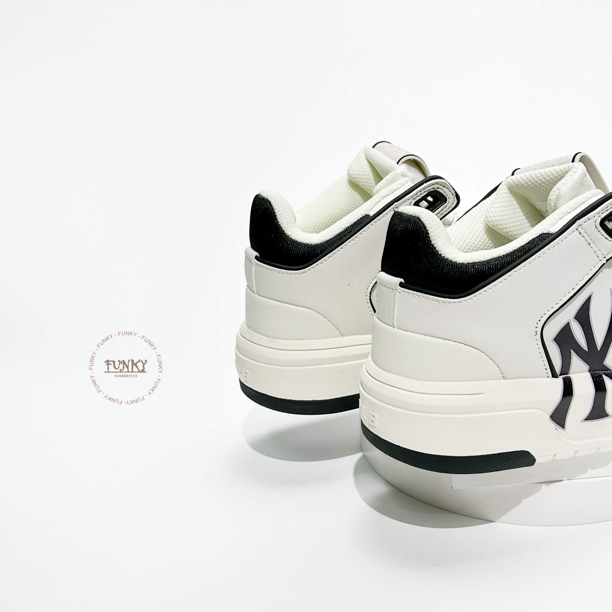 Giày M L B Chunky Liner Mid NY Đen Trắng Cao Cấp