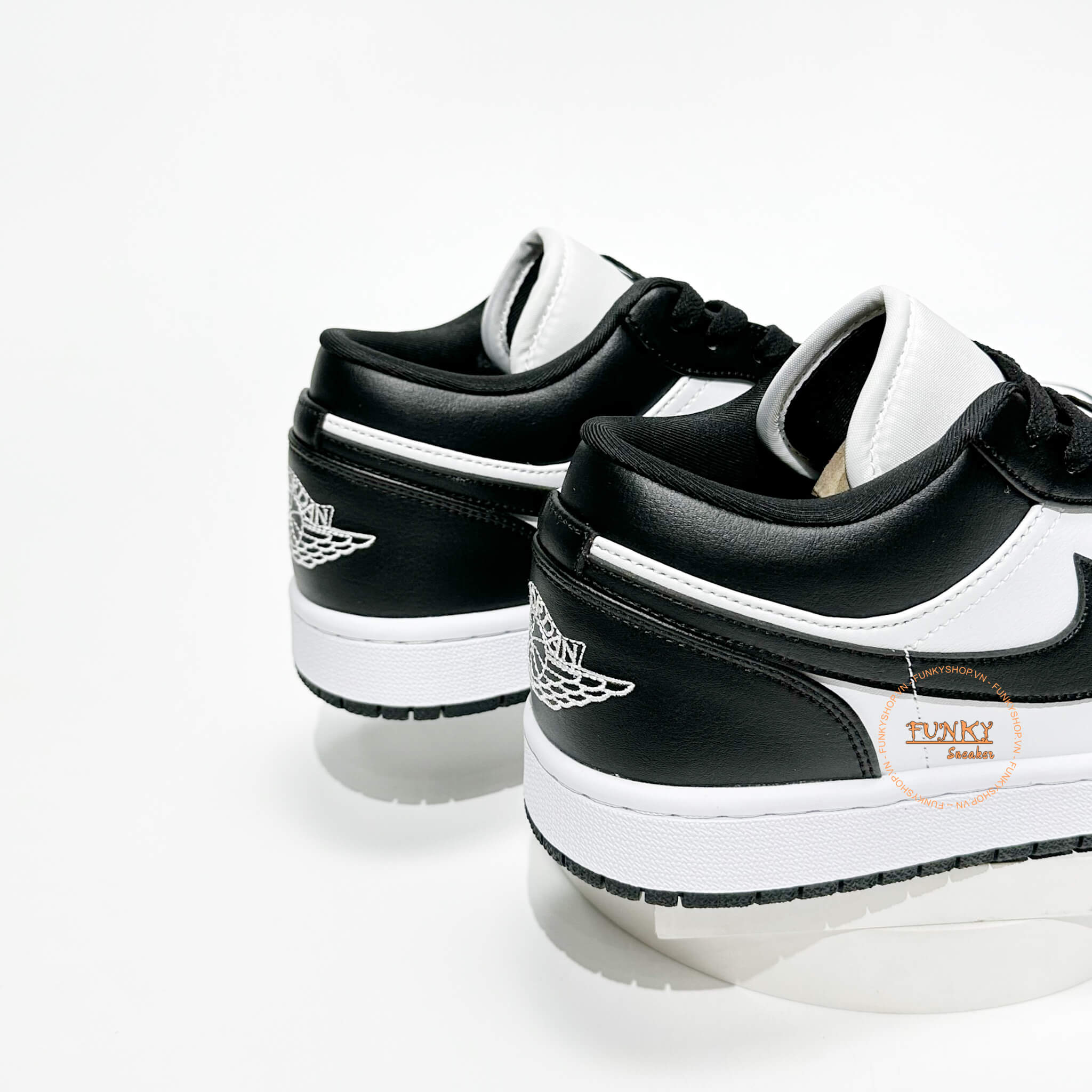 Giày Air Jordan 1 Low ‘Panda’ 2023 (W) Like Auth