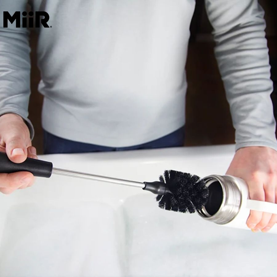 Lưu ý sử dụng bàn chải vệ sinh ly, bình giữ nhiệt MiiR