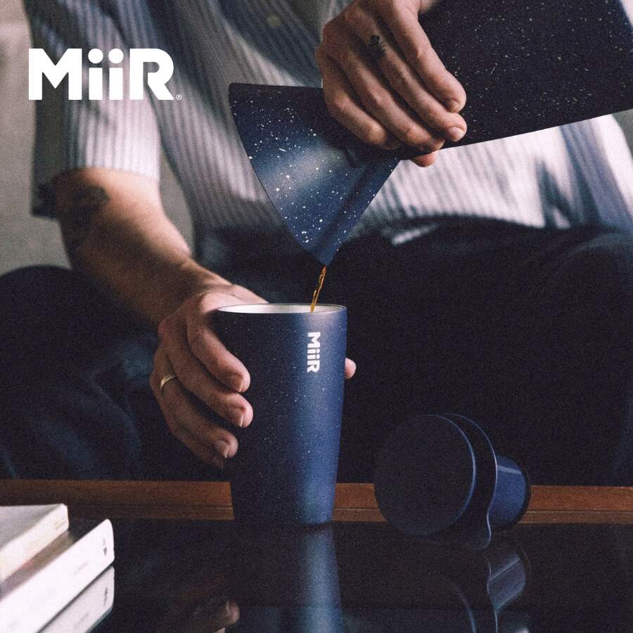Bình giữ nhiệt phổ biến với nhiều hộ gia đình