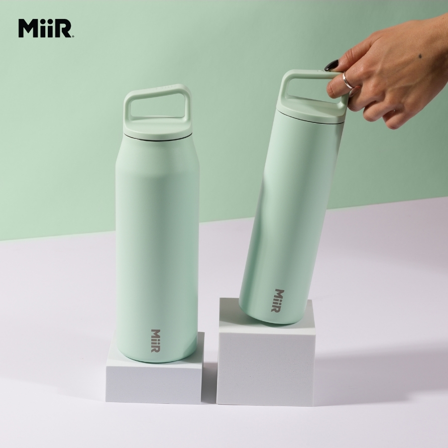 Chọn quà tặng bình giữ nhiệt chất lượng sẽ giúp thể hiện sự tinh tế của người tặng