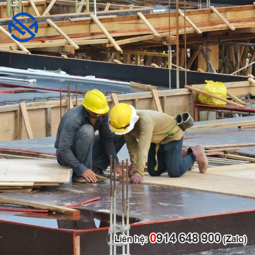 Ván coffa phủ phim kém chất lượng