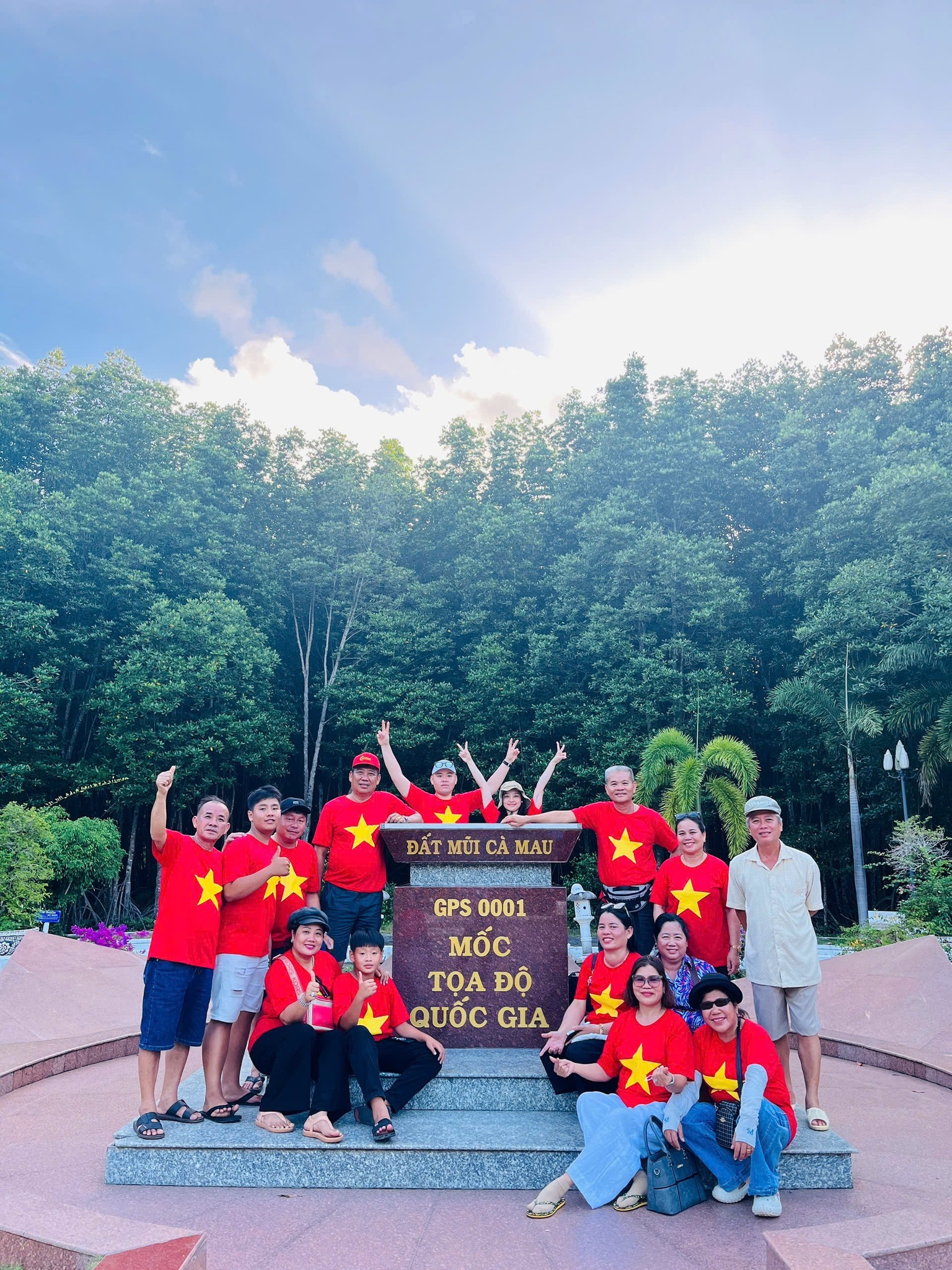 TOUR MIỀN TÂY 4N3Đ LỤC TỈNH | TP.HCM - BẾN TRE - CHÂU ĐỐC - CẦN THƠ - CÀ MAU - SÓC TRĂNG - BẠC LIÊU | Khởi hành: Thứ 2 và Thứ 5 hàng tuần
