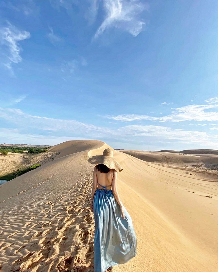 TOUR BIỂN: TP. HỒ CHÍ MINH - PHAN THIẾT - MŨI NÉ -  BIKINI BEACH – PINEAPPLE BEACH  - BÀU TRẮNG  2N1Đ | Khởi hành thứ 7 hàng tuần