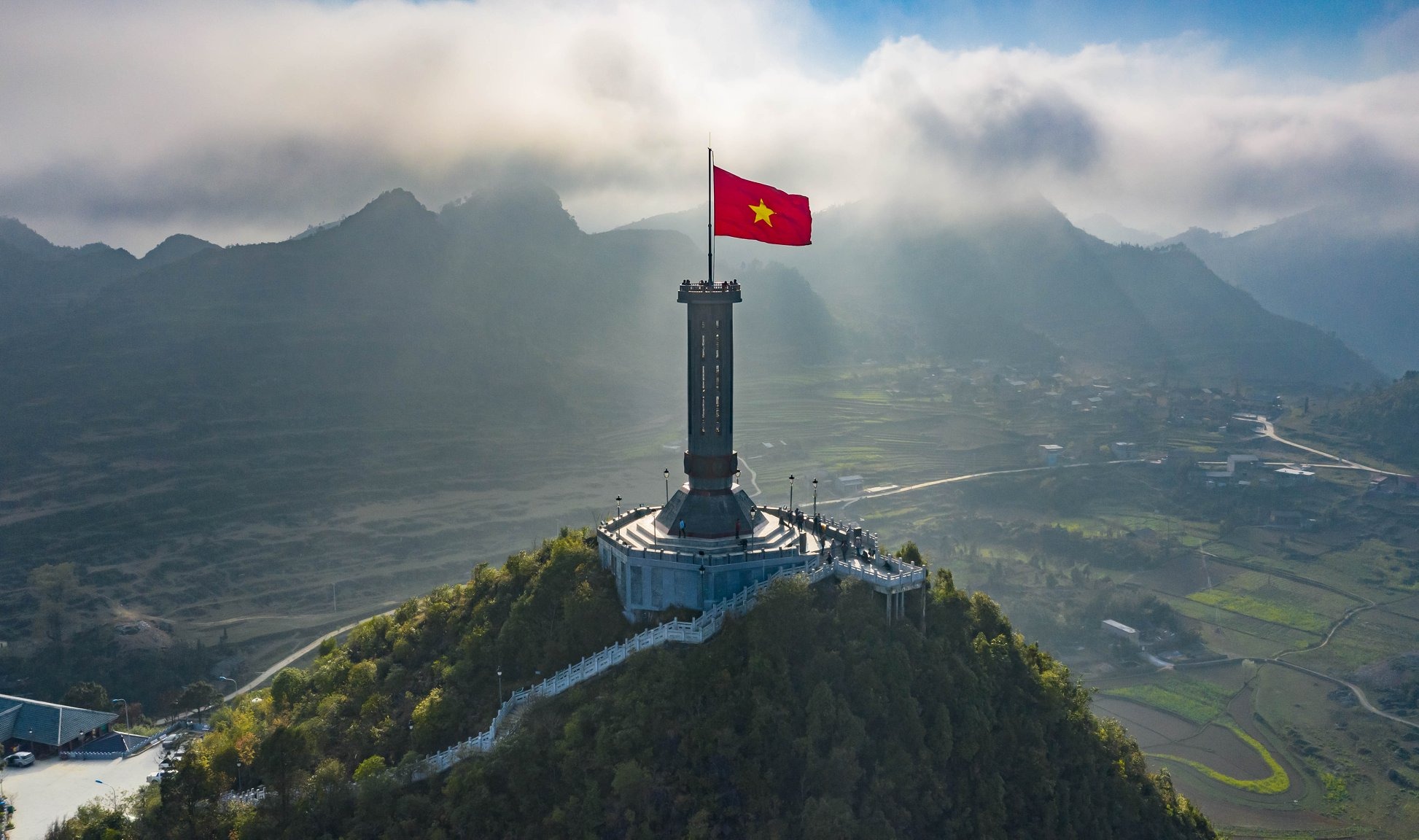 HỒ CHÍ MINH - HÀ GIANG - ĐỒNG VĂN - YÊN MINH - LŨNG CÚ  - LÔ LÔ CHẢI  4 NGÀY 3 ĐÊM | Khởi hành: thứ 5 hàng tuần từ TP HỒ Chí Minh