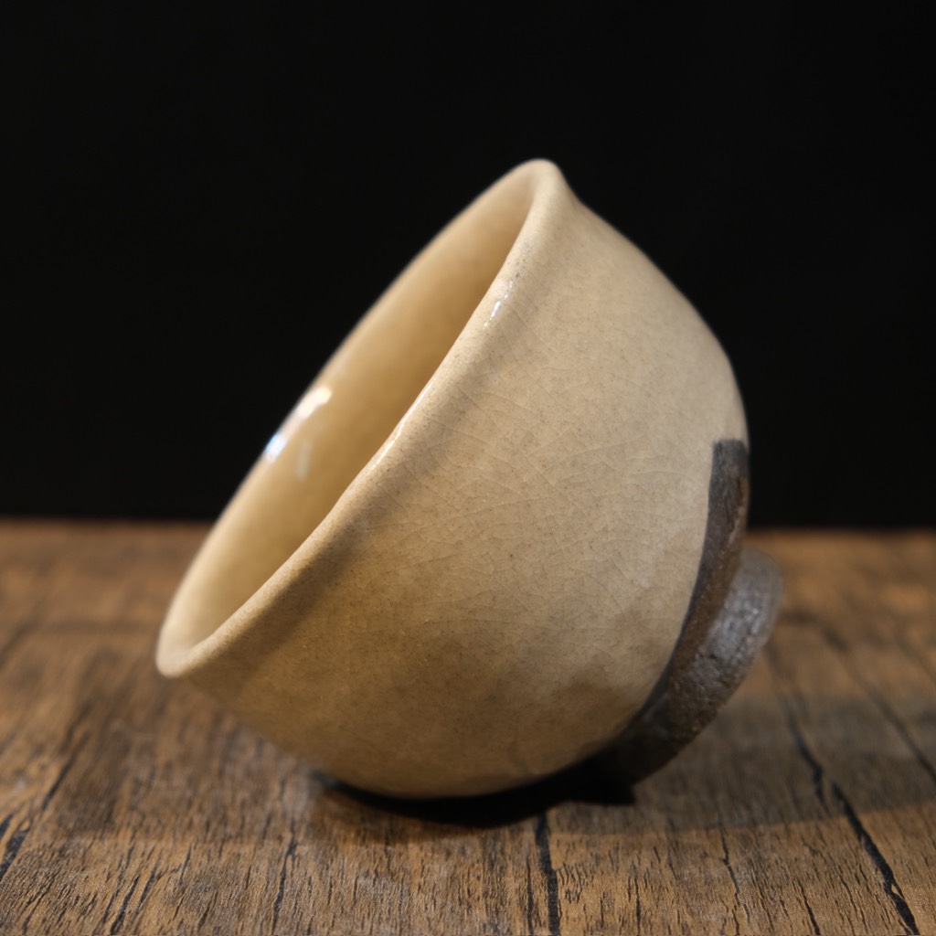 Chawan - Bát đánh matcha cốt dày men rạn (triện ký đáy)