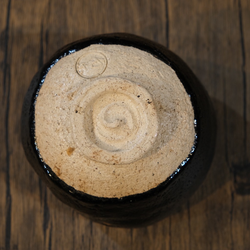 Chawan - Bát đánh matcha Raku (triện đáy)