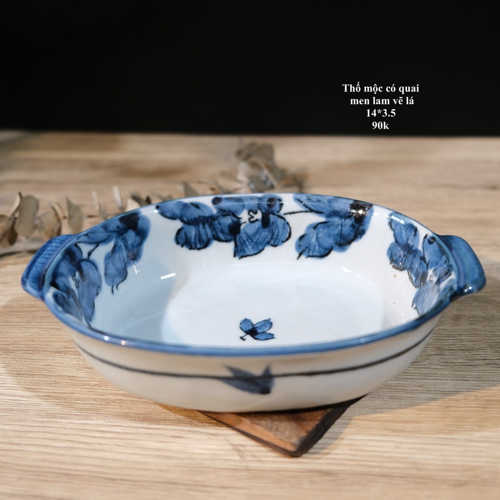 Thố mộc có quai men lam vẽ lá