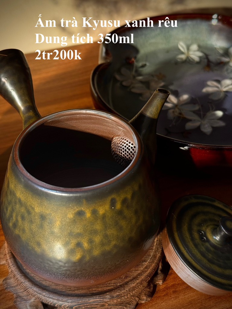 Ẩm trà Kyusu xanh rêu