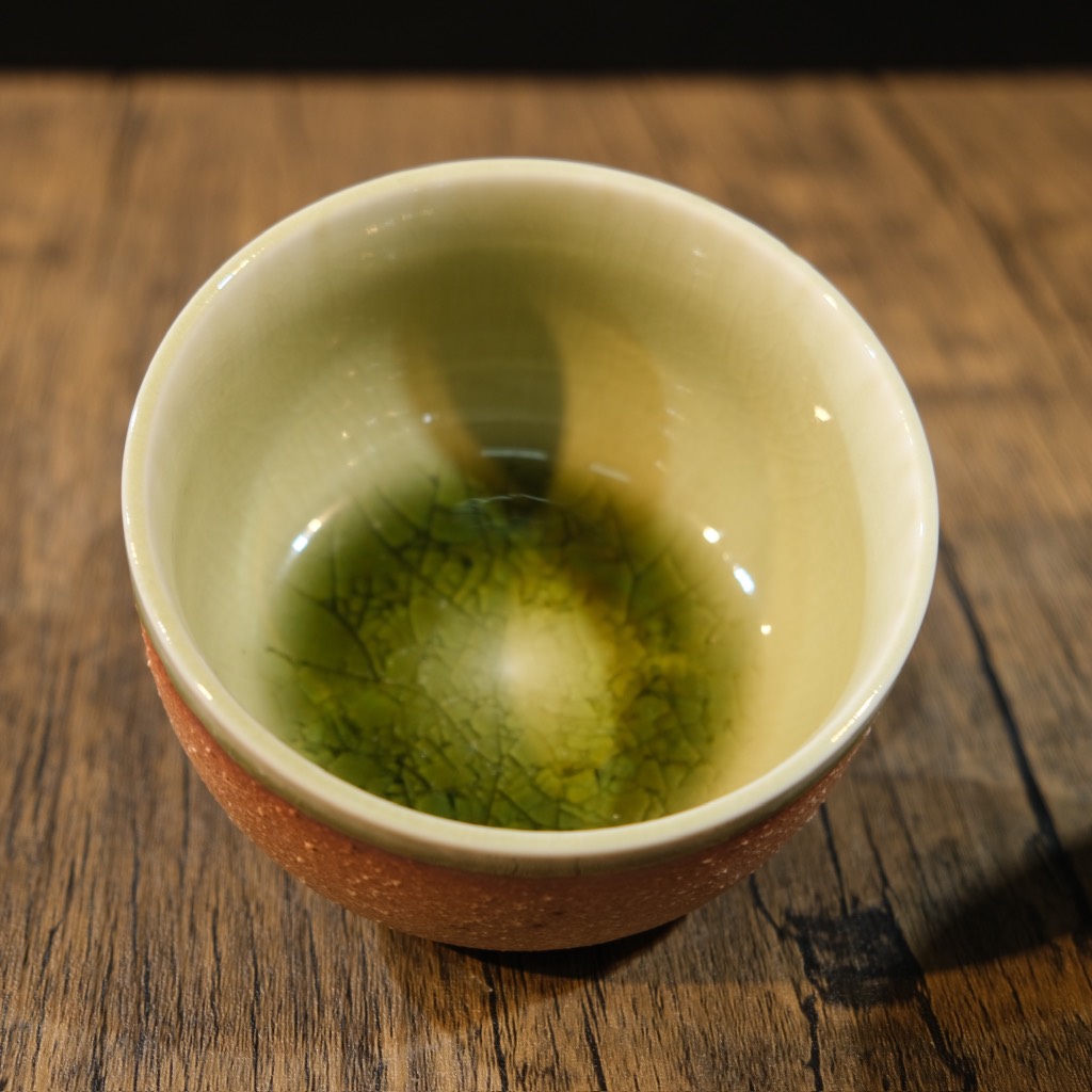 Bát mộc men chảy lòng celadon