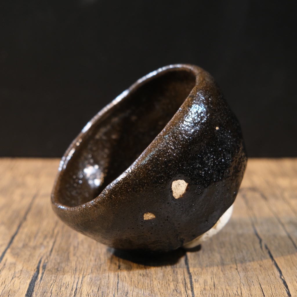 Chawan - Bát đánh matcha Raku (triện đáy)