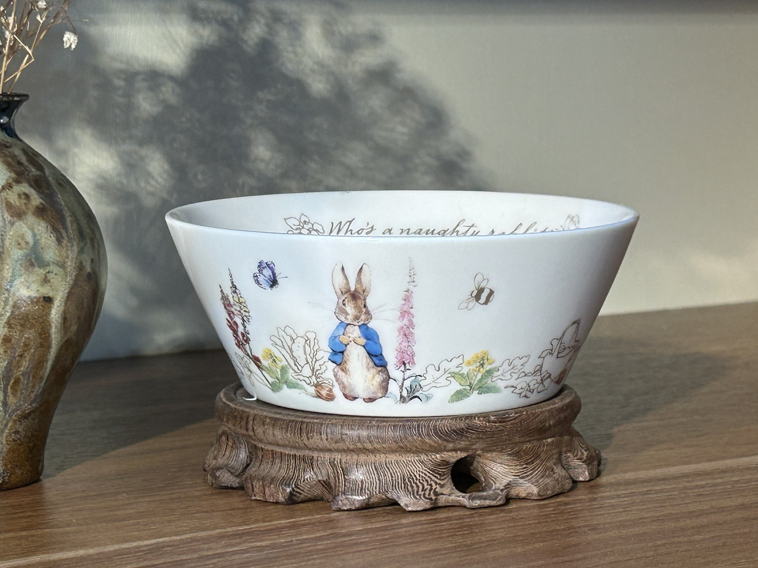 Bát ăn Peter Rabbit hoạ tiết vườn hoa
