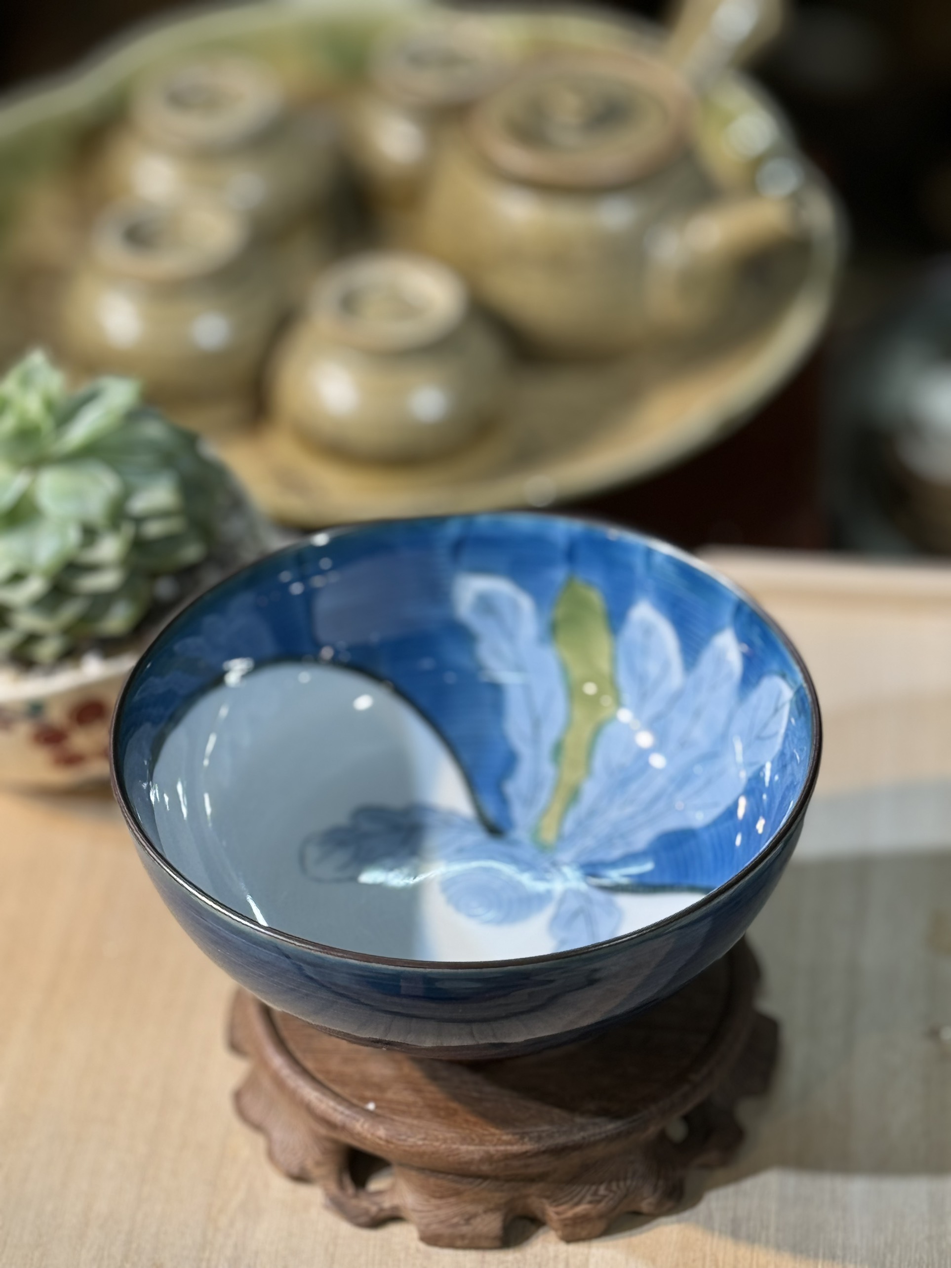 Bát Arita họa tiết củ cải