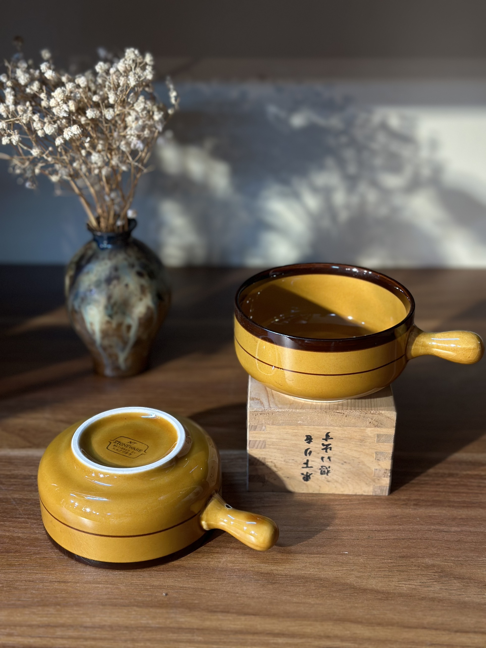 Bát mộc cà phê có quai cầm