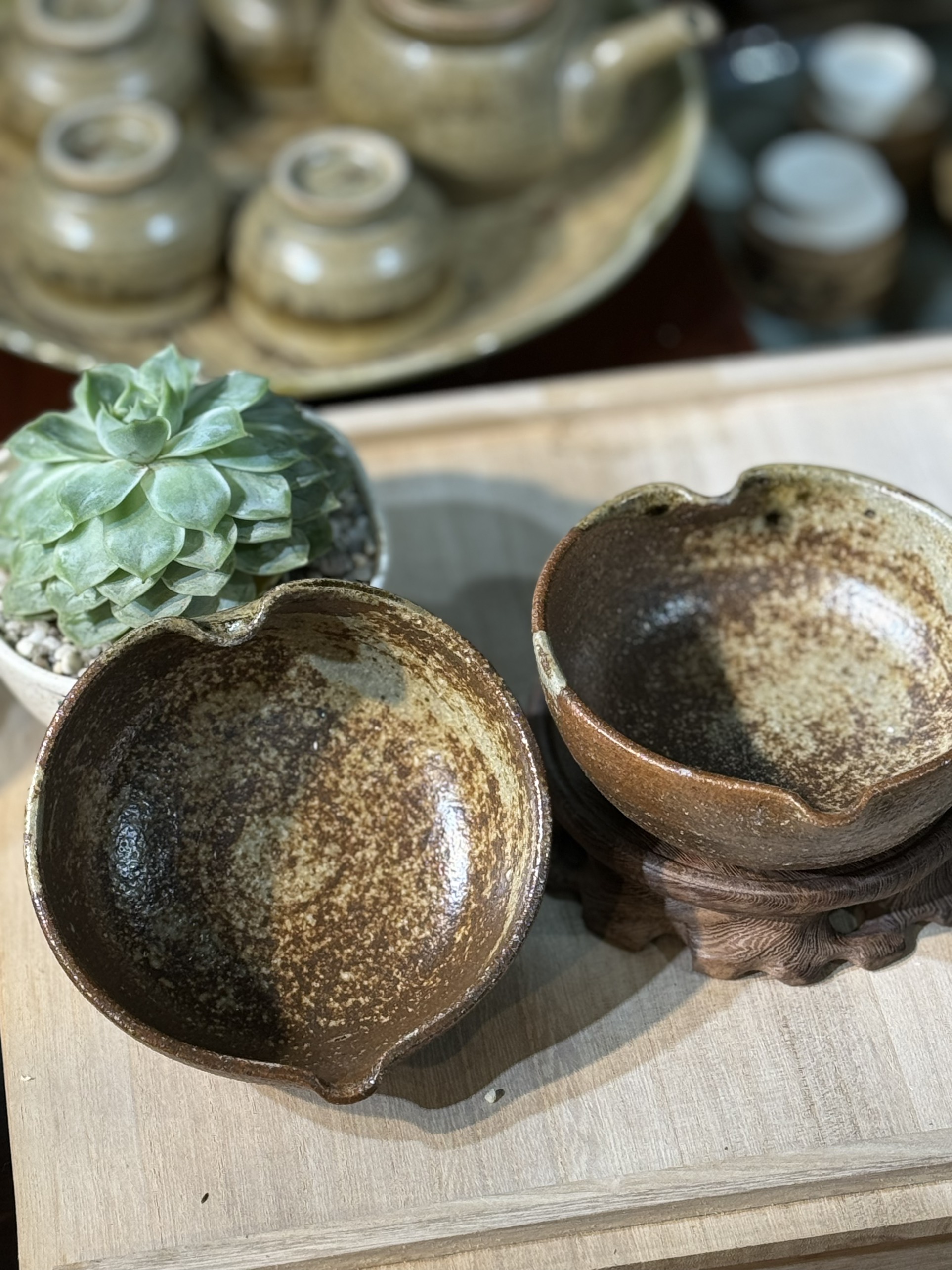 Bát mộc rót hình quả đào