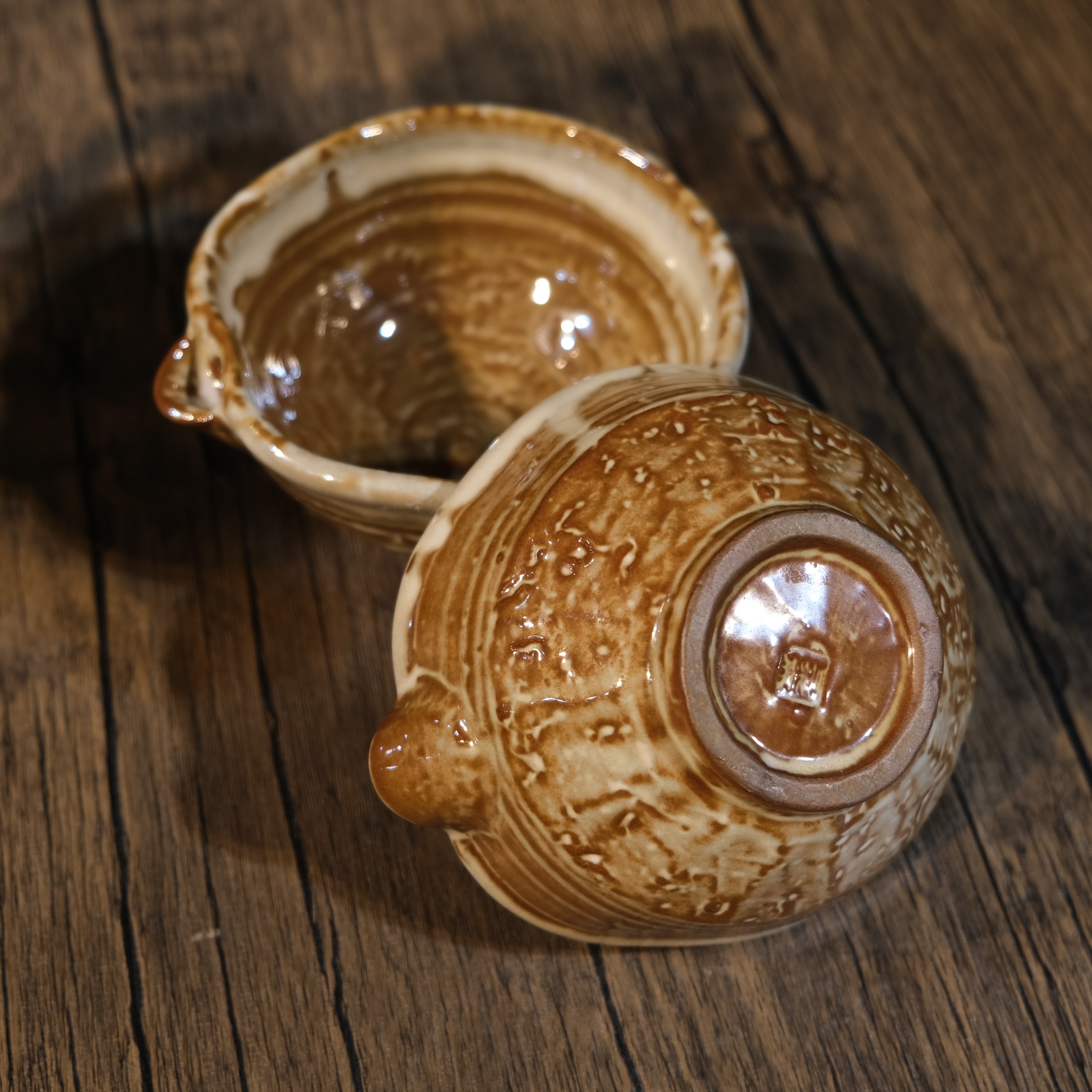 Bát rót mộc (triện đáy)