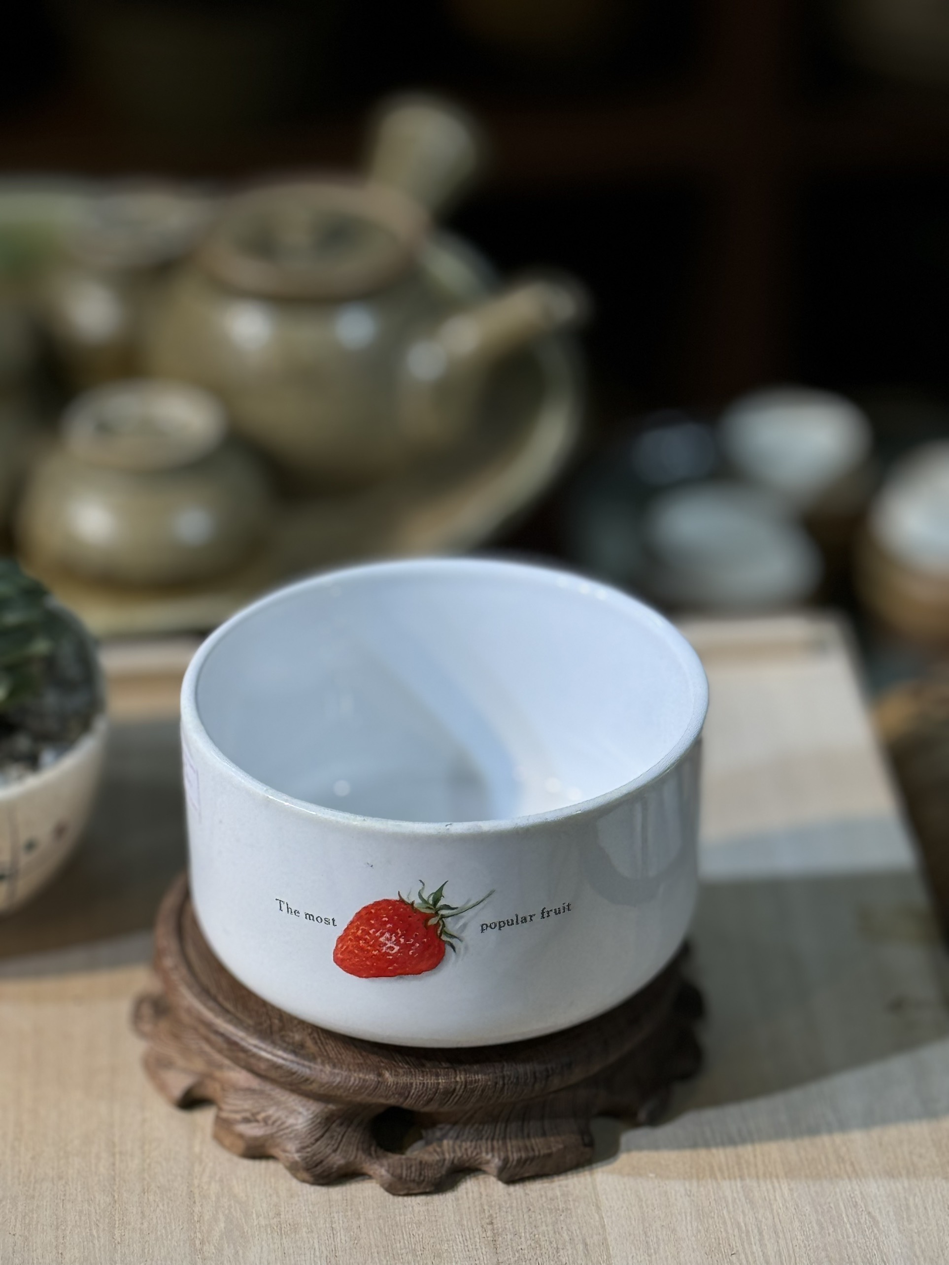 Bát size nhỡ strawberry