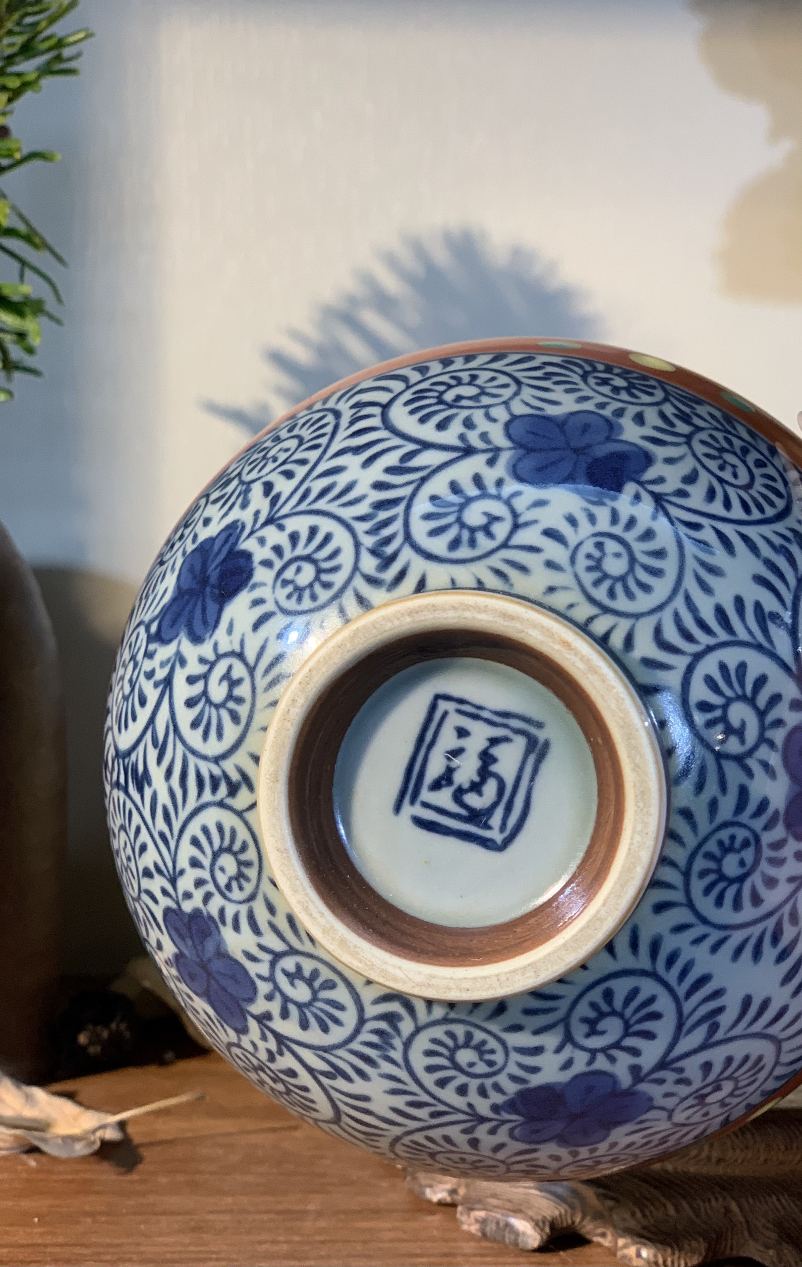 Bát tráng men hoa vẽ triện