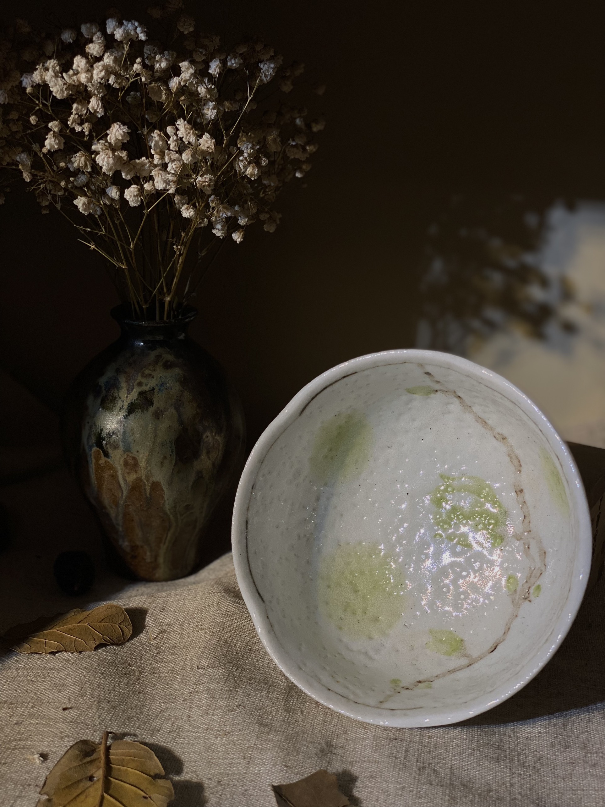 Bát cành hoa đào Nhật